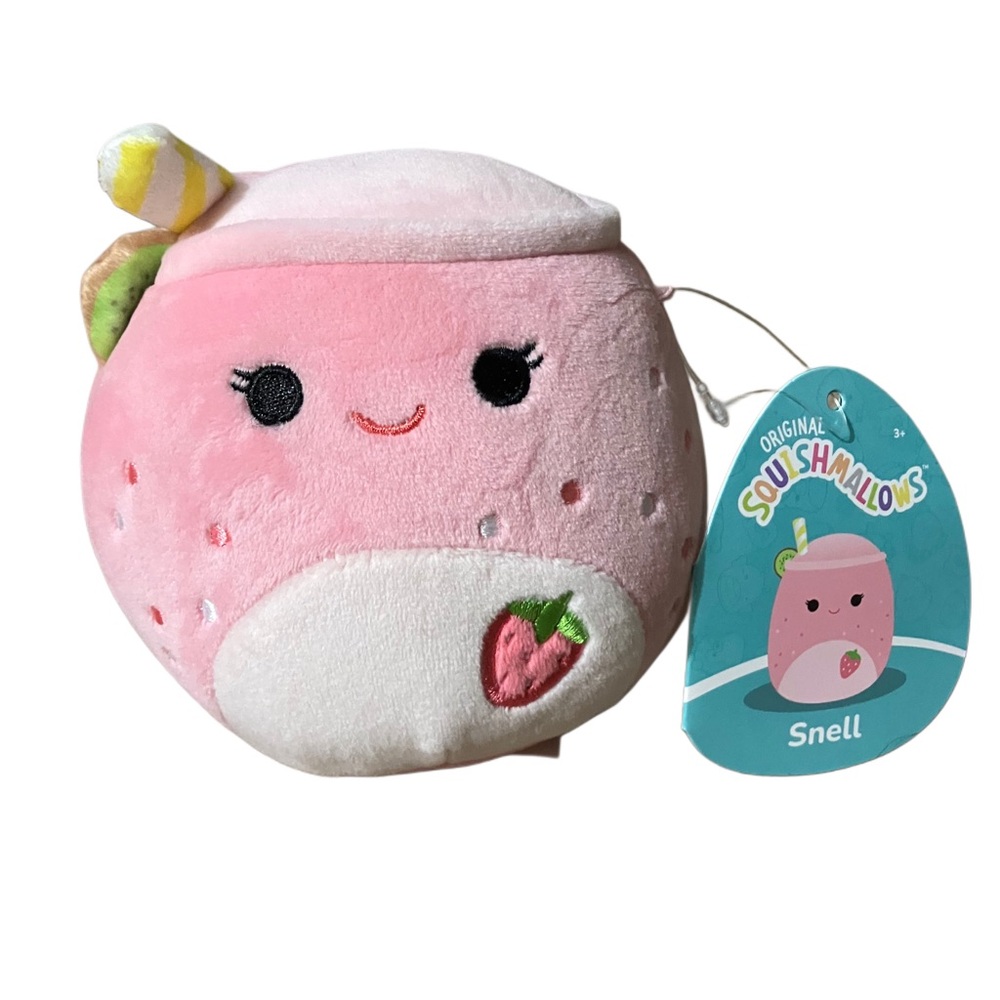 Squishmallow Snell the Strawberry Smoothie 5” NWT
